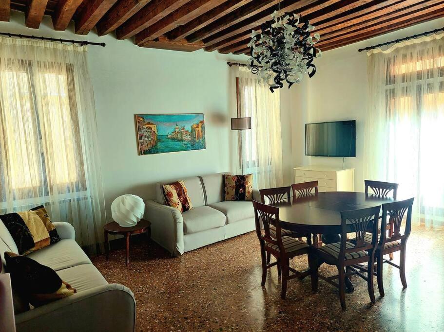 Deluxe apartment in San Marco