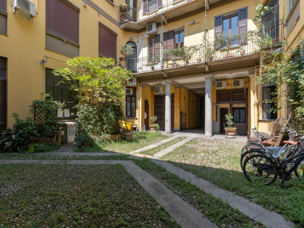 The Best Rent - Bright one-bedroom apartment in the Paolo Sarpi area