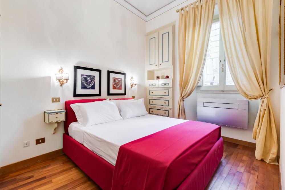 Elegant Apartment Rome